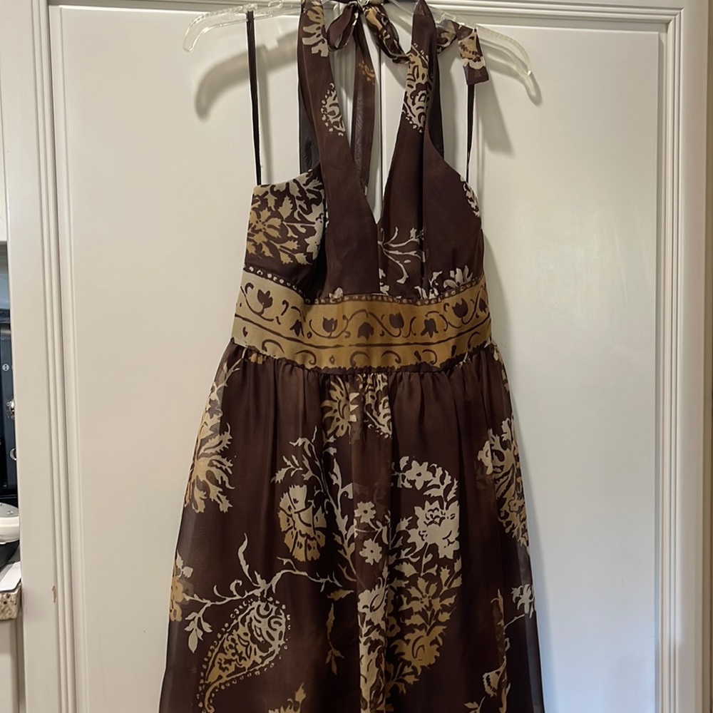 Jones of New York 100% silk Halter dress.  Size 12.